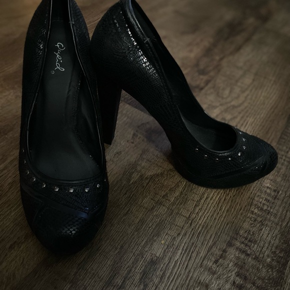 Heels, Black. Sexy. Fancy shoes. - Picture 1 of 4